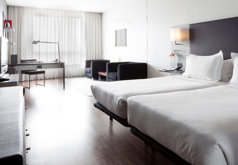 Ac Hotel By Marriott Madrid Airport Coslada Eksteriør billede