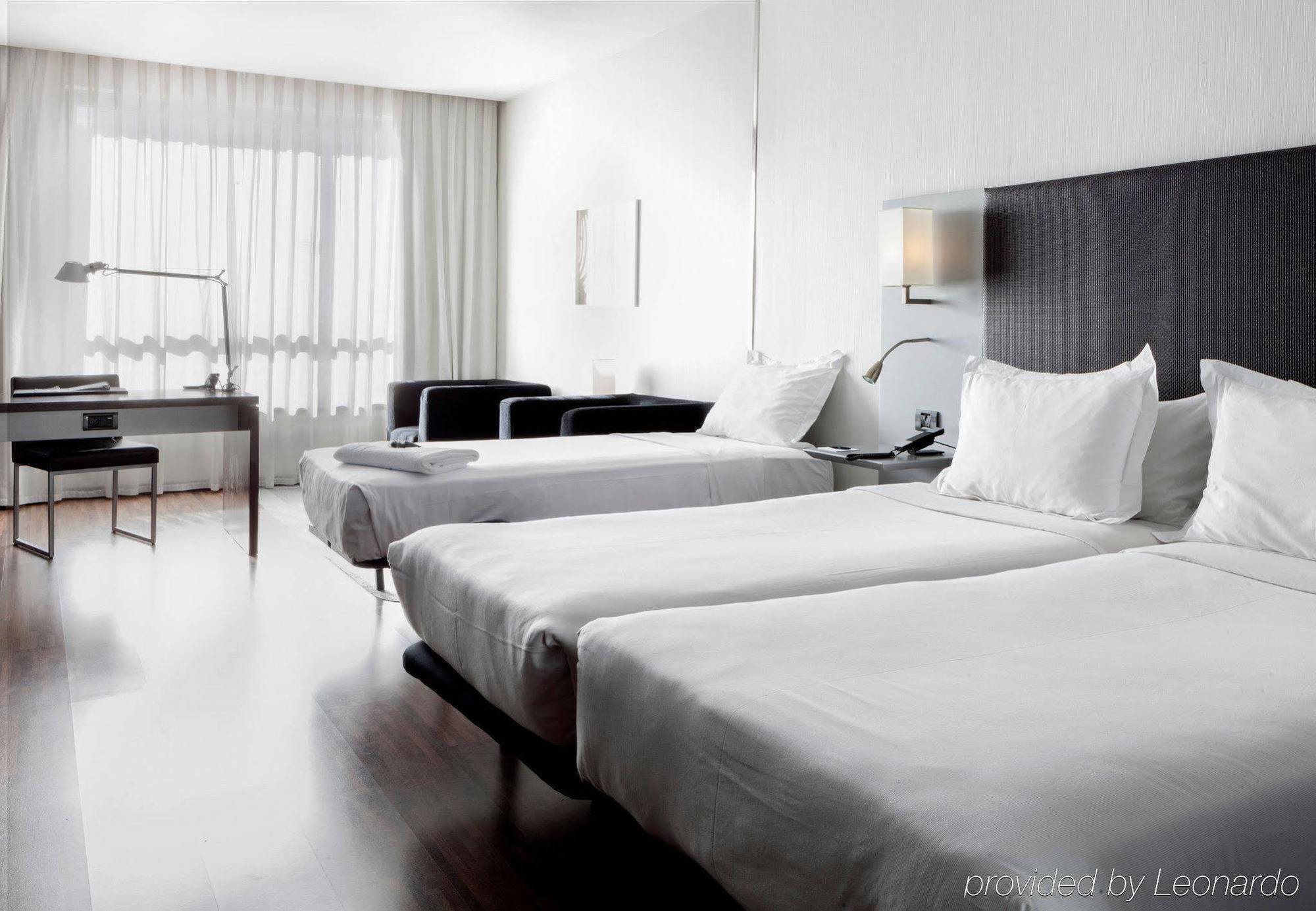 Ac Hotel By Marriott Madrid Airport Coslada Eksteriør billede